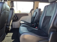 Used 2017 Dodge Grand Caravan 4d Wagon SXT at Maxx Loans near St. Adrian, MI