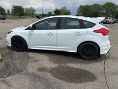 Used 2017  Ford Focus RS Hatch at Maxx Loans near St&period; Adrian&comma; MI