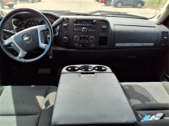 Used 2014 Chevrolet Silverado 2500 4WD Crew Cab LT at Maxx Loans near ,