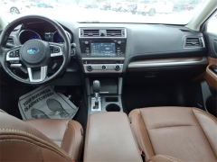 Used 2017  Subaru Outback 4d SUV 2&period;5i Touring at Maxx Loans near St&period; Adrian&comma; MI