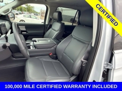 Used 2026  Ford Expedition Active 4x4 at Maxx Loans near St&period; Adrian&comma; MI