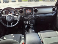Used 2018 Jeep Wrangler Unlimited 4d SUV 4WD Sport at Briarwood Ford near Saline, MI