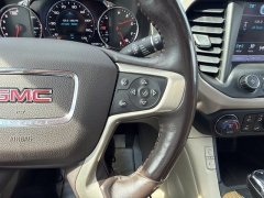 Used 2017  GMC Acadia 4d SUV AWD Denali at Maxx Loans near St&period; Adrian&comma; MI