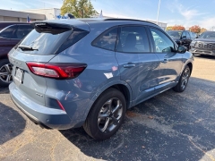 Used 2024  Ford Escape ST-Line AWD at Maxx Loans near St&period; Adrian&comma; MI