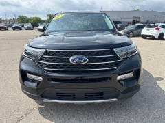 Used 2024  Ford Explorer XLT 4WD at Maxx Loans near St&period; Adrian&comma; MI
