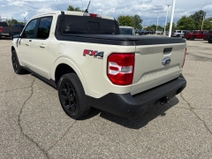 Used 2024  Ford Maverick Lariat AWD SuperCrew EcoBoost at Maxx Loans near St&period; Adrian&comma; MI