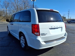 Used 2019 Dodge Grand Caravan 4d Wagon SE at Maxx Loans near ,