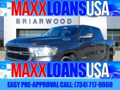 Used 2019  Ram 1500 Big Horn&sol;Lone Star 4x4 Crew Cab 5'7" Box at Maxx Loans near St&period; Adrian&comma; MI