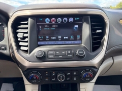 Used 2017  GMC Acadia 4d SUV AWD Denali at Maxx Loans near St&period; Adrian&comma; MI