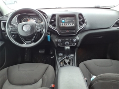 Used 2019  Jeep Cherokee Altitude 4x4 at Maxx Loans near St&period; Adrian&comma; MI