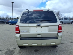 Used 2010  Ford Escape 4d SUV FWD XLT at Maxx Loans near St&period; Adrian&comma; MI