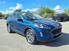Used 2020  Ford Escape 4d SUV AWD Titanium at Maxx Loans near St. Adrian, MI