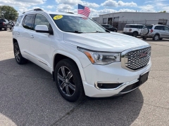 Used 2017  GMC Acadia 4d SUV AWD Denali at Maxx Loans near St&period; Adrian&comma; MI