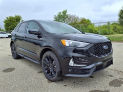 Used 2022 Ford Edge AWD at Maxx Loans near ,