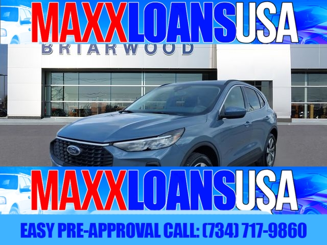 Used 2025  Ford Escape Platinum AWD at Maxx Loans near St&period; Adrian&comma; MI
