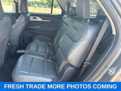Used 2025  Ford Explorer Active 4WD at Maxx Loans near St&period; Adrian&comma; MI