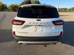 Used 2023  Ford Escape Platinum AWD at Maxx Loans near St&period; Adrian&comma; MI