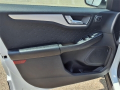 Used 2020 Ford Escape 4d SUV AWD SEL 2.0L at Maxx Loans near St. Adrian, MI