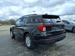 Used 2026  Ford Explorer Active Pkg 4WD at Maxx Loans near St&period; Adrian&comma; MI