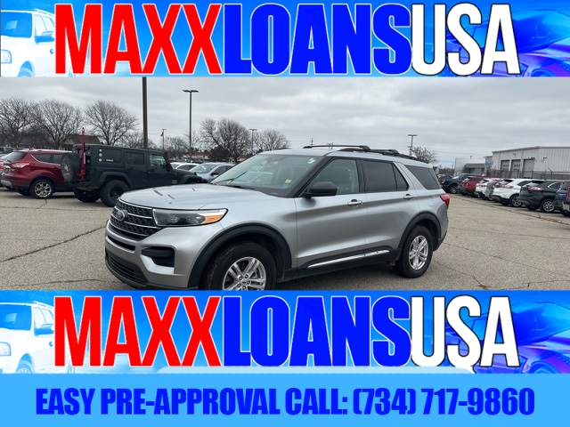 Used 2023  Ford Explorer XLT 4WD at Maxx Loans near , 