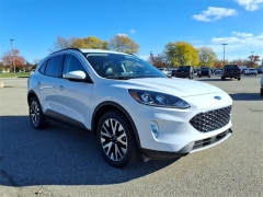 Used 2020  Ford Escape 4d SUV AWD SEL 2.0L at Maxx Loans near St. Adrian, MI