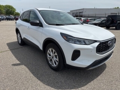 Used 2024  Ford Escape Active AWD at Maxx Loans near St&period; Adrian&comma; MI