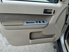 Used 2010  Ford Escape 4d SUV FWD XLT at Maxx Loans near St&period; Adrian&comma; MI