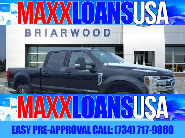 Used 2019  Ford Super Duty F-350 SRW 4WD Crew Cab Box at Maxx Loans near , 