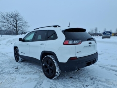 Used 2019  Jeep Cherokee Altitude 4x4 at Maxx Loans near St&period; Adrian&comma; MI