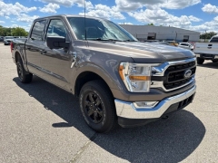 Used 2022  Ford F-150 4WD XLT SuperCrew 5&period;5' Box at Maxx Loans near St&period; Adrian&comma; MI