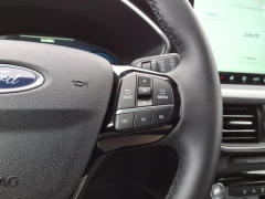 Used 2025  Ford Escape Platinum AWD at Maxx Loans near St&period; Adrian&comma; MI