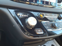 Used 2025  Chrysler Pacifica Select FWD at Maxx Loans near St&period; Adrian&comma; MI