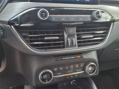 Used 2020 Ford Escape 4d SUV AWD Titanium at Maxx Loans near St. Adrian, MI
