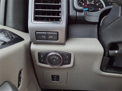 Used 2017 Ford F-150 4WD SuperCrew Box at Maxx Loans near ,