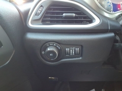 Used 2025  Chrysler Pacifica Select FWD at Maxx Loans near St&period; Adrian&comma; MI