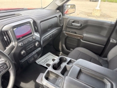 Used 2019  Chevrolet Silverado 1500 4WD Crew Cab LT at Maxx Loans near St&period; Adrian&comma; MI