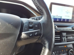 Used 2020  Ford Escape 4d SUV AWD Titanium at Maxx Loans near St&period; Adrian&comma; MI