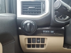 Used 2018  Nissan Titan 4WD Crew Cab SV at Maxx Loans near St&period; Adrian&comma; MI