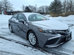 Used 2024  Toyota Camry SE Auto AWD at Maxx Loans near St&period; Adrian&comma; MI