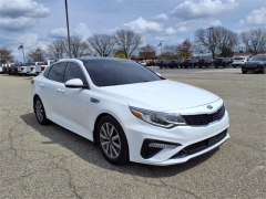 Used 2020 Kia Optima 4d Sedan EX Premium at Maxx Loans near ,