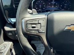 Used 2024  Chevrolet Silverado 1500 4WD Crew Cab 147" High Country at Maxx Loans near St&period; Adrian&comma; MI