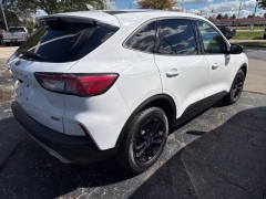 Used 2020  Ford Escape Hybrid 4d SUV AWD SE Sport at Maxx Loans near St&period; Adrian&comma; MI