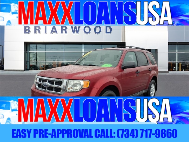 Used 2012  Ford Escape 4d SUV FWD XLT at Maxx Loans near St&period; Adrian&comma; MI