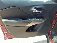 Used 2019  Jeep Cherokee 4d SUV 4WD Limited 3&period;2L at Maxx Loans near St&period; Adrian&comma; MI