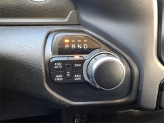 Used 2019  Ram 1500 Big Horn&sol;Lone Star 4x4 Crew Cab 5'7" Box at Maxx Loans near St&period; Adrian&comma; MI