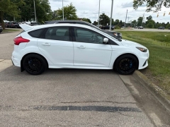 Used 2017  Ford Focus RS Hatch at Maxx Loans near St&period; Adrian&comma; MI