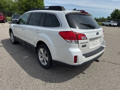 Used 2014  Subaru Outback 4dr Wgn H4 Auto 2&period;5i Limited at Maxx Loans near St&period; Adrian&comma; MI