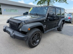 Used 2017  Jeep Wrangler Unlimited Sport 4x4 at Maxx Loans near St&period; Adrian&comma; MI