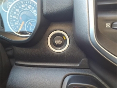 Used 2019  Ram 1500 Big Horn&sol;Lone Star 4x4 Crew Cab 5'7" Box at Maxx Loans near St&period; Adrian&comma; MI