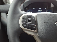Used 2026  Ford Explorer Active Pkg 4WD at Maxx Loans near St&period; Adrian&comma; MI